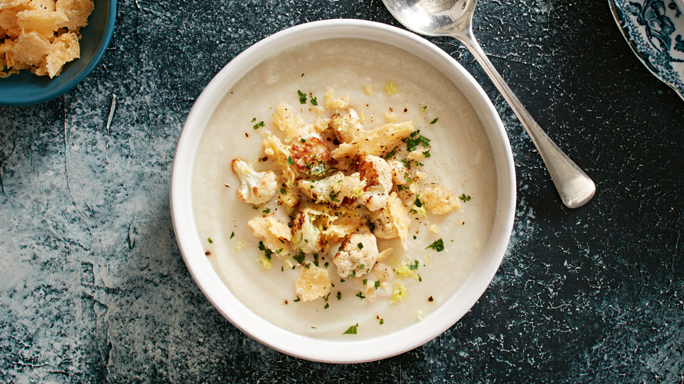 Cauliflower soup with parmesan crumbs
