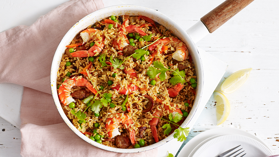 Chorizo and prawn brown rice paella