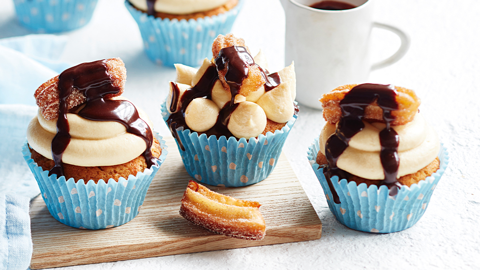Churros cupcakes