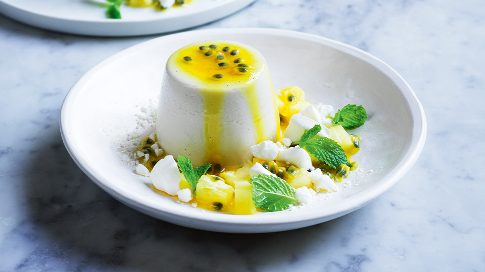 Coconut panna cotta
