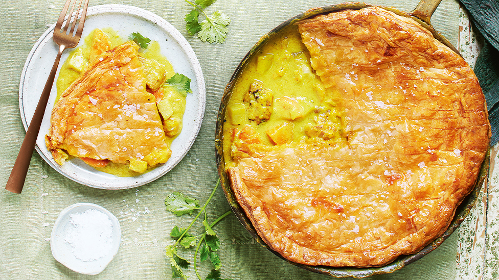 Curry chicken pot pie