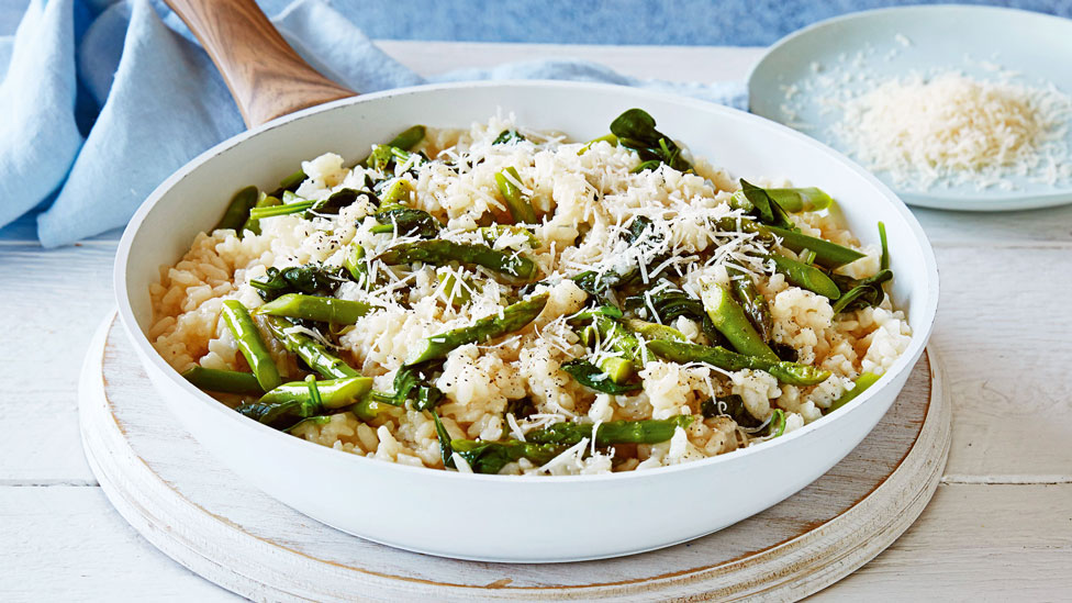 Curtis Stone's Asparagus and spinach risotto