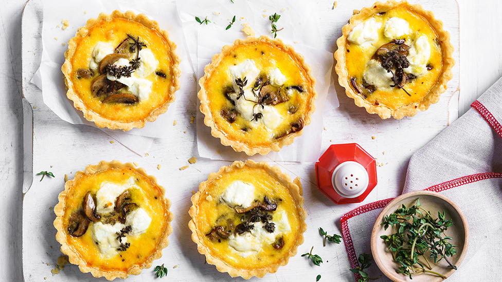 Individual mushroom and goat's cheese quiches