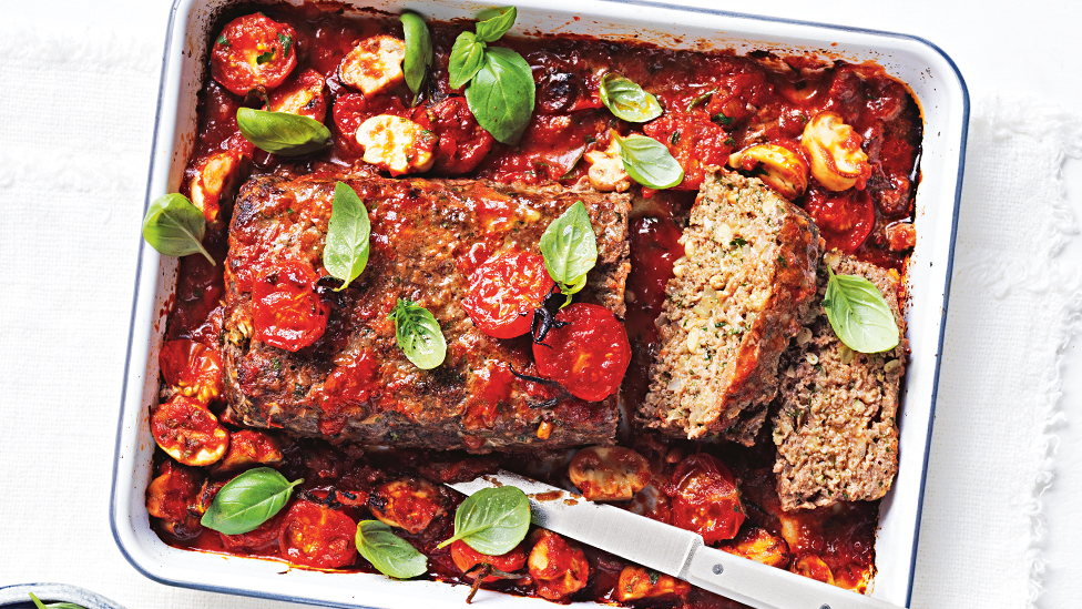 Italian-style beef and tomato meatloaf