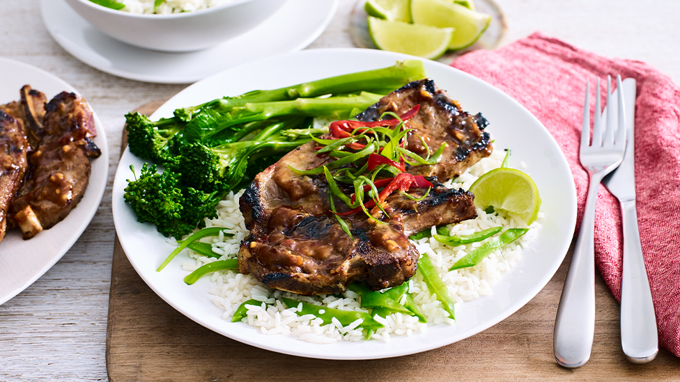 Lamb satay with star anise and snow pea rice