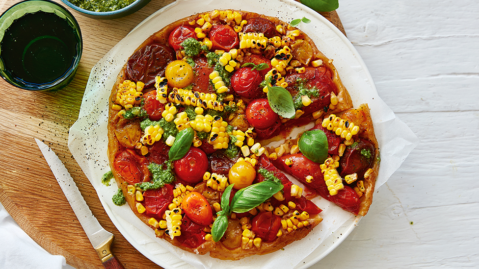 Mixed tomato and corn tarte tatin