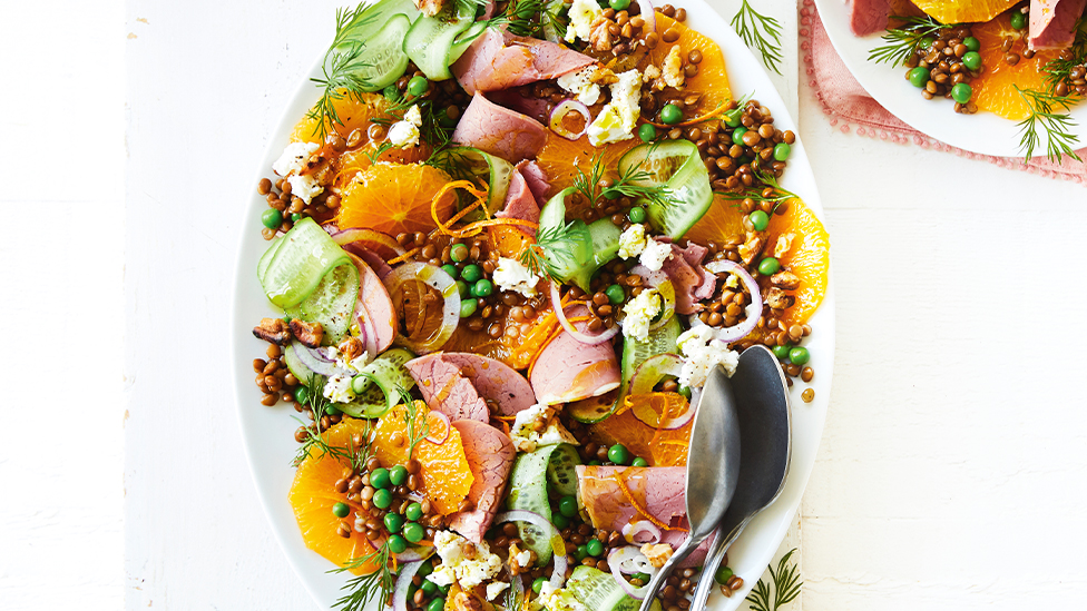 Orange and lentil salad with beef