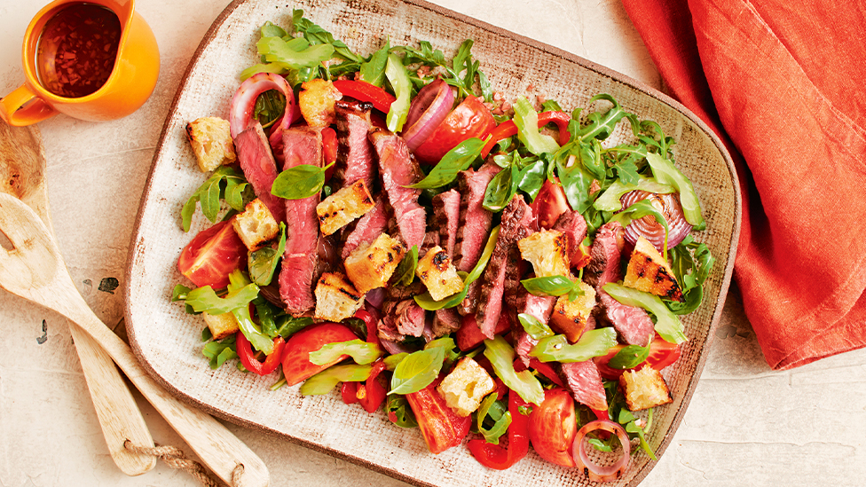 Panzanella steak salad