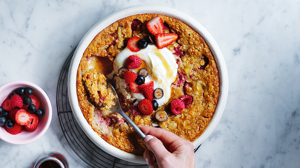 Peanut butter baked oats