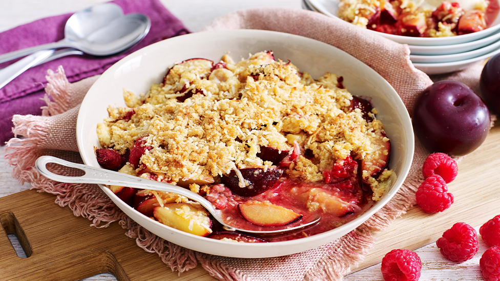 Plum and raspberry crumble