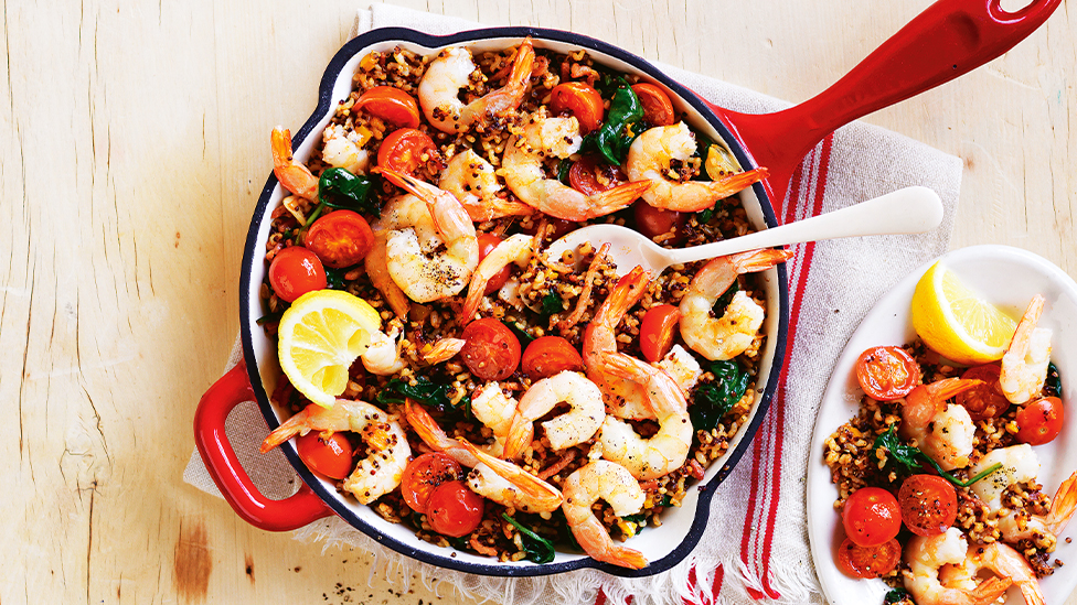 Prawn, quinoa and brown rice paella