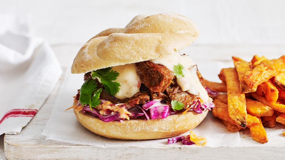 Pulled beef burgers with chilli mayonnaise