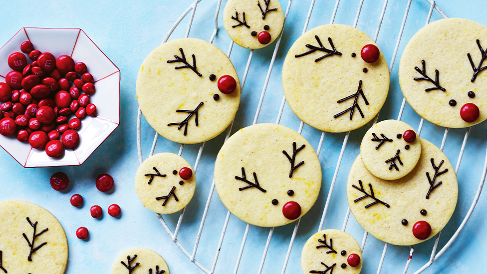 Reindeer faces biscuits 