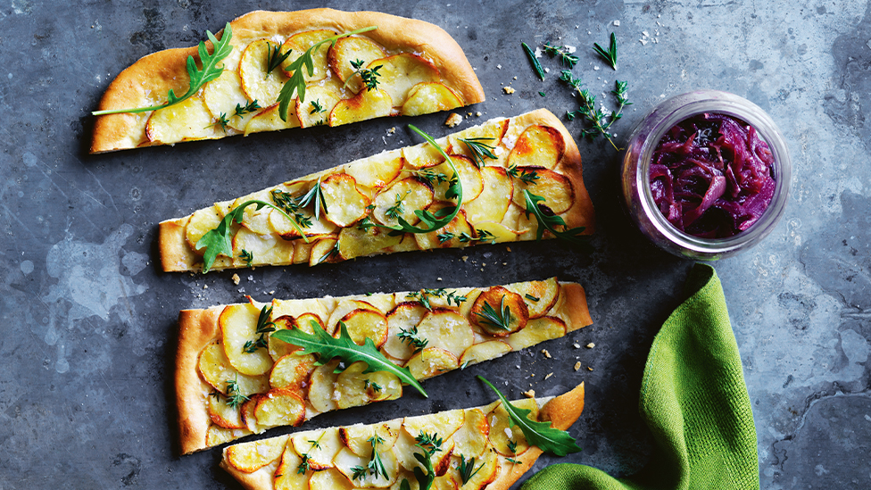 Salt 'n' vinegar potato pizza