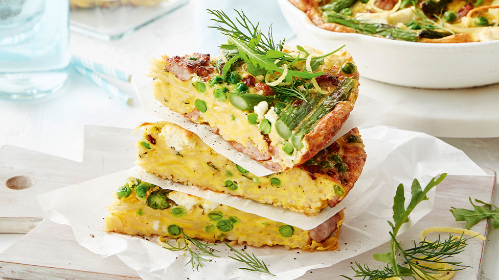 Spaghetti and pea frittata