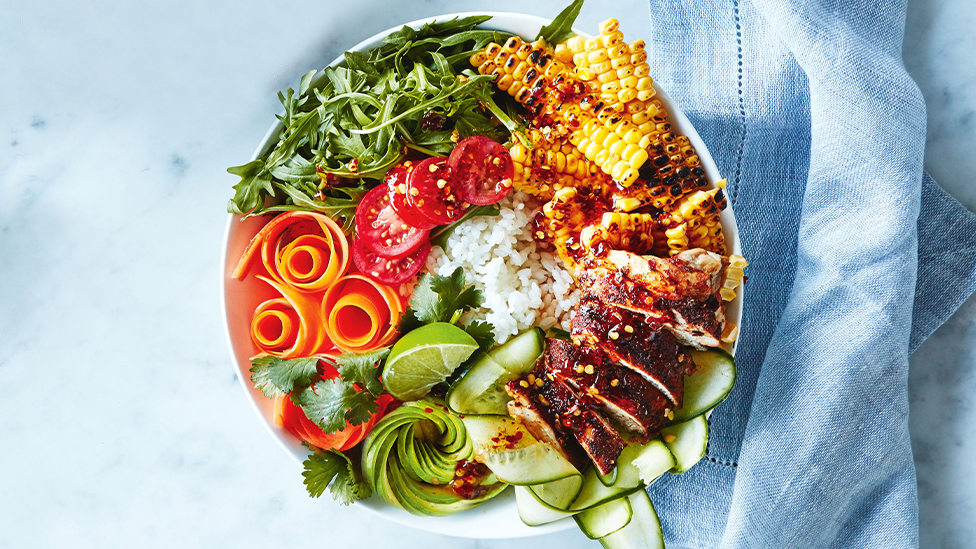 Spiced chicken rice bowl