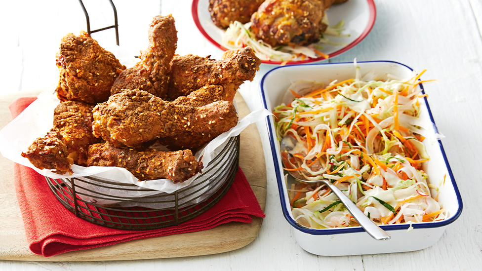 Spicy oven-baked chicken with slaw