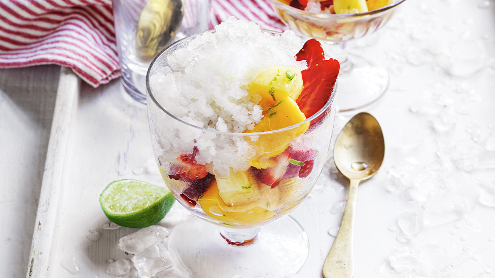 Summer fruit with lime ice
