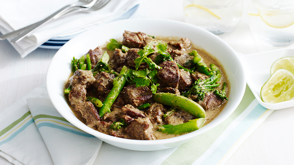 Thai green beef curry