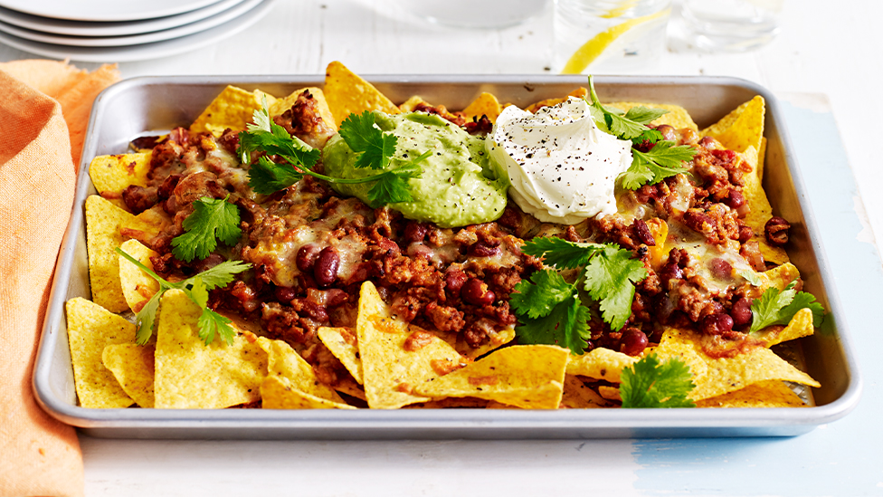 Tray baked nachos