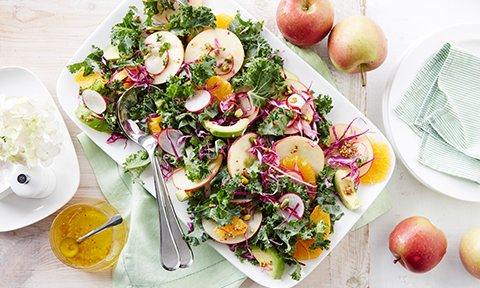 Apple, kale and radish salad with orange vinaigrette