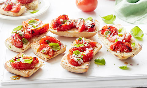 Caramelised tomato bruschetta