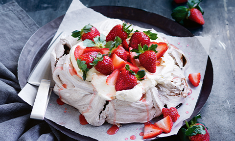 Chocolate pavlova