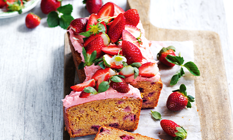 Easy strawberry banana bread