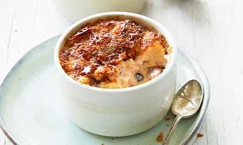 Hot cross bun creme brulee in a ramekin