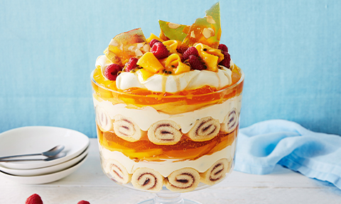 Mango and passionfruit cheesecake trifle