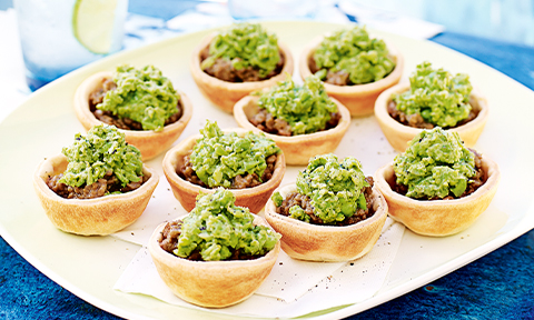 Mini lamb pies with smashed peas