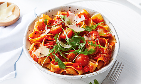 Pappardelle with cherry tomatoes