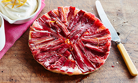Rhubarb tarte tatin with orange cream