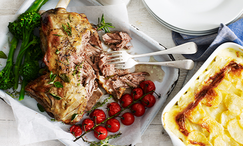 Roasted lamb shoulder with herbs and red wine