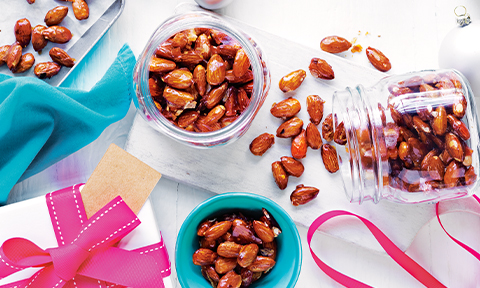 Salted toffee chilli almonds
