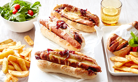 Sausage sandwiches with caramelised onion