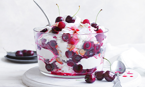 Smashed pavlova cherry trifle