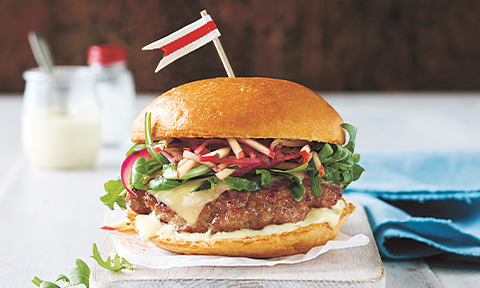 Smashed pork burgers with apple slaw