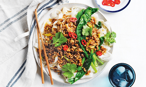 Sticky pork stir-fry with noodles