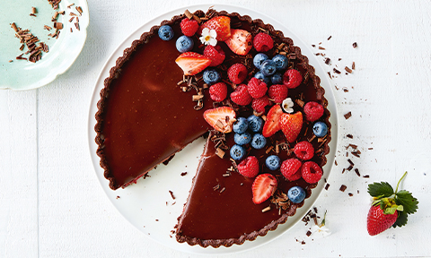 Strawberry and chocolate tart