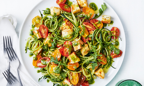 Zucchini noodles with haloumi and pesto