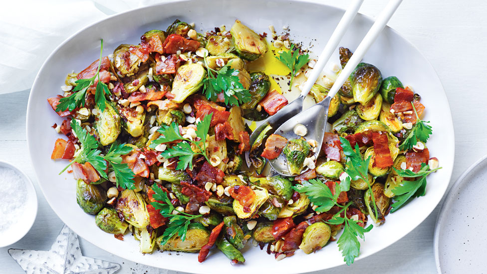 Caramelised brussels sprouts with bacon and hazelnut