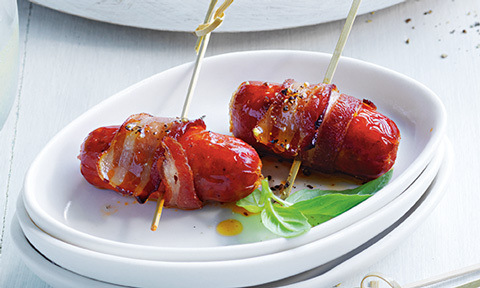 Bacon-wrapped chorizo with capsicum mayo