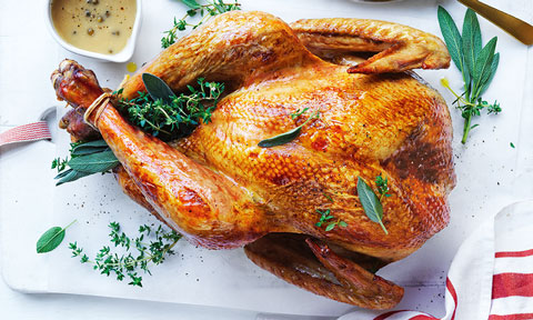 Roast turkey with mustard peppercorn gravy