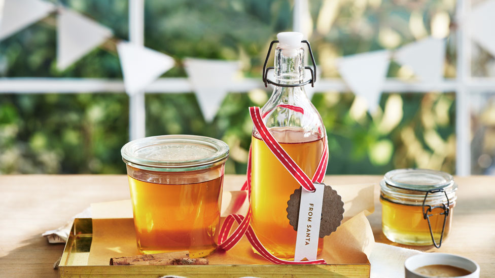 Mona’s Christmas syrup