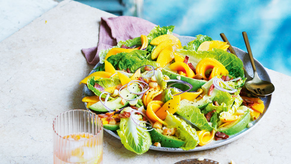 Taneth’s mango, macadamia and avocado salad