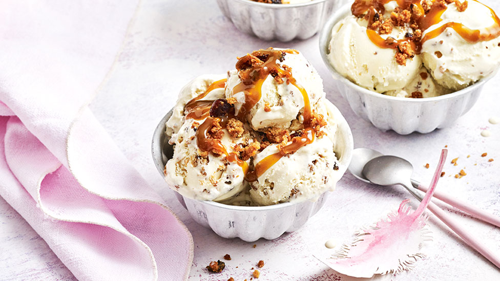 Easy hot cross bun ice-cream balls drizzled with salted caramel