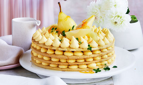 A four layers pear, orange and thyme shortbread cake