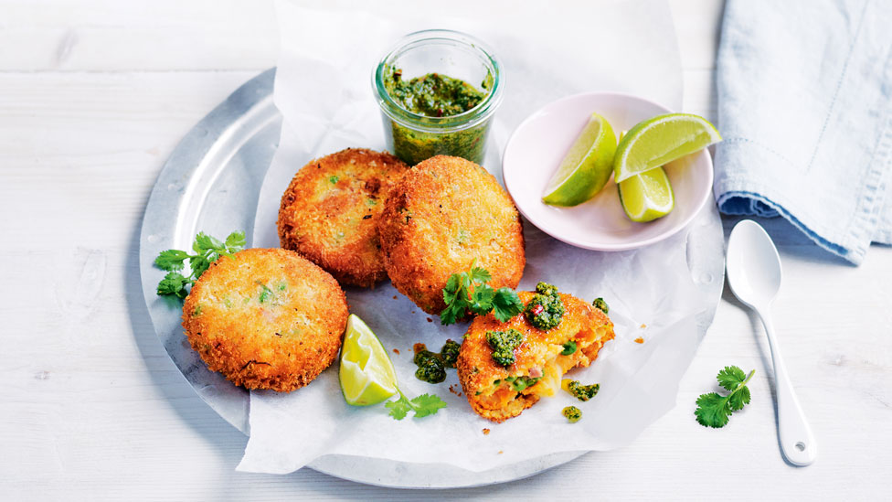 Bubble and squeak chunky potato cakes