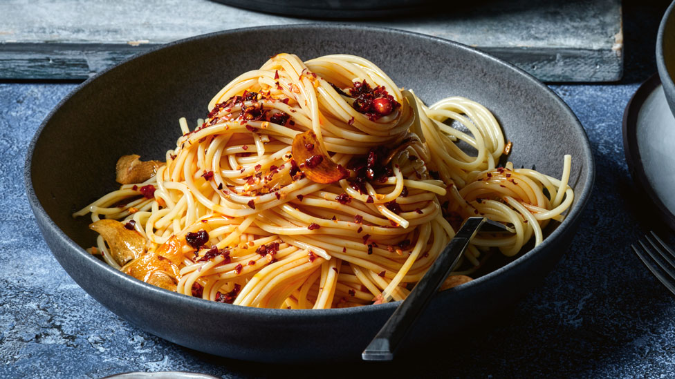 Tasia and Gracia’s chilli oil pasta
